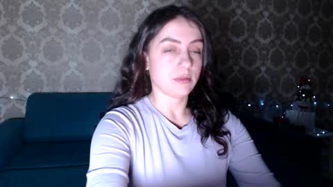 Louise online show from 12.28.24