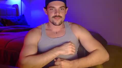 Snapshot of louisvalmer chatting on 02.02.26 Louis Valmer online show from 02.02.26