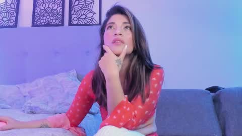 Lourrein Stoun   Independiente online show from 02.05.26