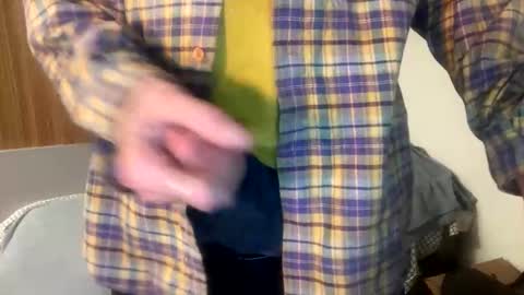 Snapshot of lov3cams chatting on 01.17.25 HoneydickNick online show from 01.17.25