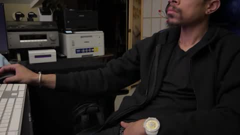 Snapshot of love4heelz chatting on 03.17.26 Prynce online show from 03.17.26