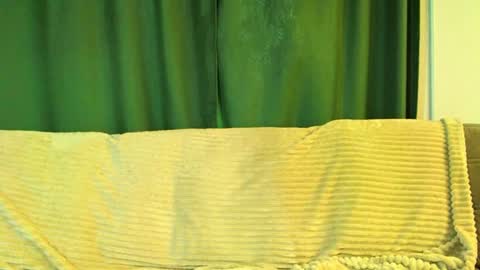 Snapshot of love_attation chatting on 10.30.25 Cute face online show from 10.30.25