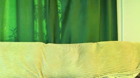 Snapshot of love_attation chatting on 02.03.26 Cute face online show from 02.03.26