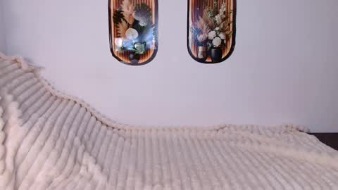 love bella  online show from 04.03.26