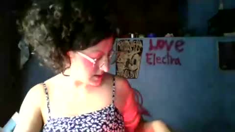 Snapshot of love_electra chatting on 07.08.26 love_electra online show from 07.08.26