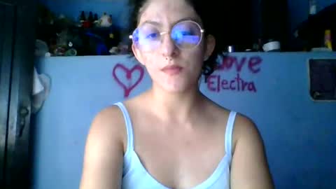 Snapshot of love_electra chatting on 07.24.26 love_electra online show from 07.24.26