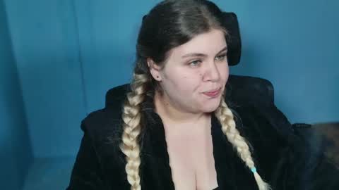 Snapshot of love_wiggy18 chatting on 04.19.26 Ally online show from 04.19.26