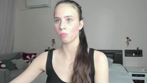 Elisabette online show from 06.09.26