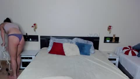 Elisabette online show from 06.23.26