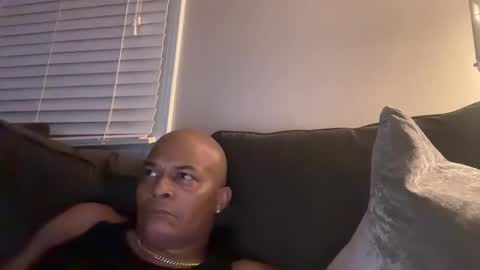 loved19 online show from 11.13.25