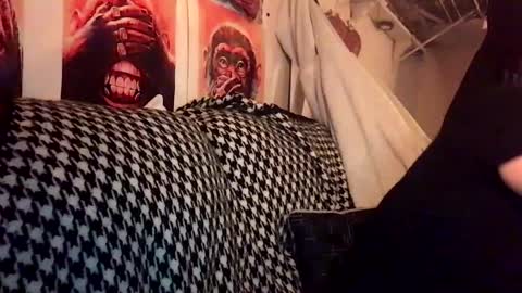 Ashley and Leon online show from 01.28.25