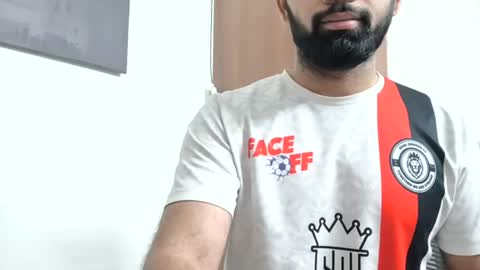 Snapshot of lovehairyindian chatting on 06.15.26 Indian hairy online show from 06.15.26
