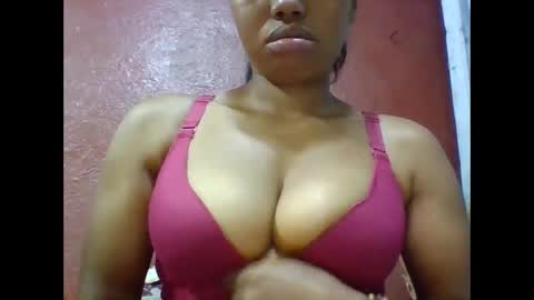 Snapshot of loveinlife750427 chatting on 02.21.26 loveinlife750427 online show from 02.21.26