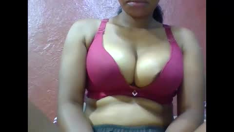 Snapshot of loveinlife750427 chatting on 02.22.26 loveinlife750427 online show from 02.22.26