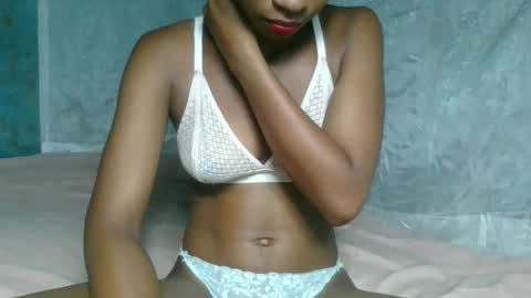 lovelaspice online show from 03.27.26