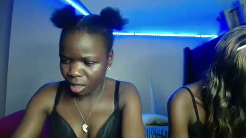 Snapshot of lovelent_shaz chatting on 03.03.26 Shaz online show from 03.03.26