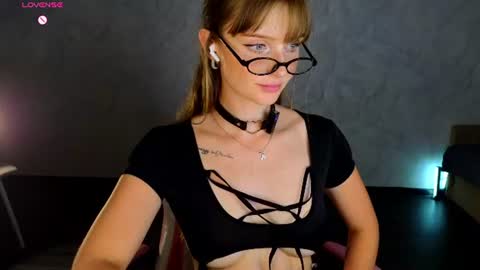 Molly online show from 07.28.26