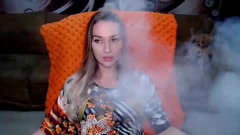 Snapshot of lovellymalina chatting on 02.17.25 private open online show from 02.17.25