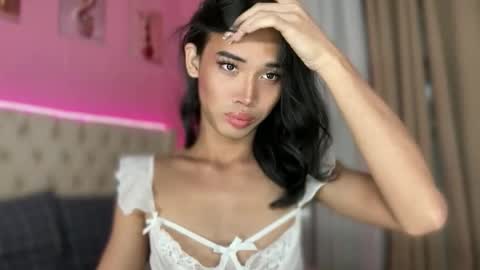 Snapshot of lovely_briana1 chatting on 05.18.26 BABY BRIANA online show from 05.18.26