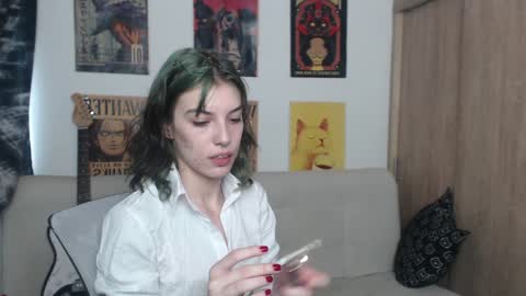 Cassie online show from 02.01.25