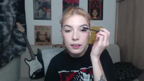 Cassie online show from 03.06.25