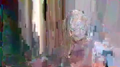 Snapshot of lovely_krizzy chatting on 11.20.25 lovely_krizzy online show from 11.20.25