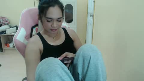 LOVE online show from 04.30.26