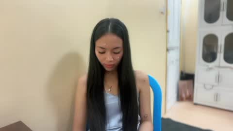 lovely_leah23 online show from 07.18.26