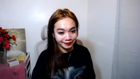 Snapshot of lovely_lianne chatting on 07.18.26 lovely_lianne online show from 07.18.26