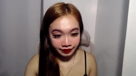 Snapshot of lovely_lianne chatting on 07.28.26 lovely_lianne online show from 07.28.26