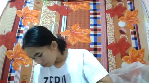 Snapshot of lovely_marie572336 chatting on 07.22.26 lovely_marie572336 online show from 07.22.26