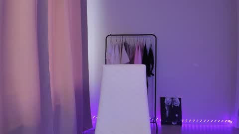 Lolly online show from 05.22.26