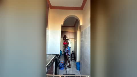 I  am witty online show from 04.15.26