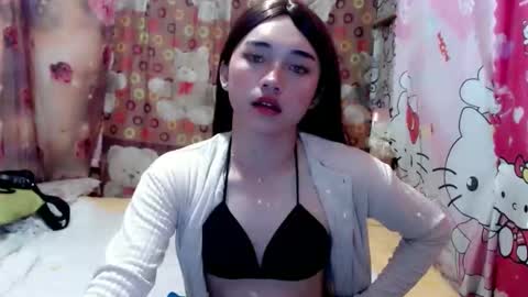lovely_rica online show from 10.23.25