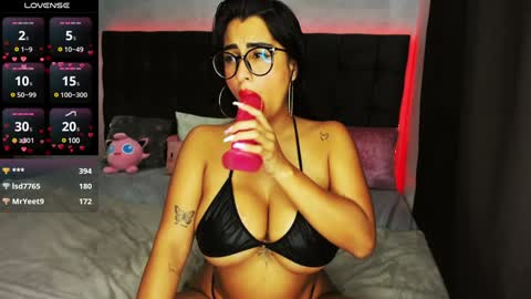 Snapshot of lovely_violet13 chatting on 02.06.25 lovely violet13 online show from 02.06.25