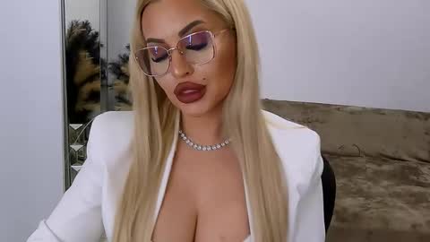 PrAllinXXXa online show from 02.12.26