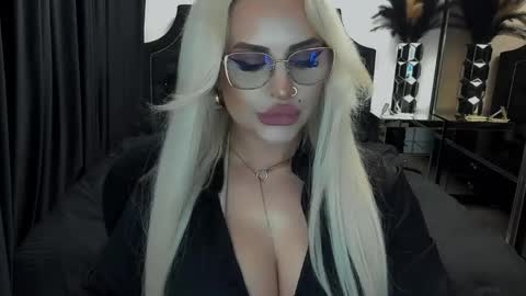 PrAllinXXXa online show from 06.06.26
