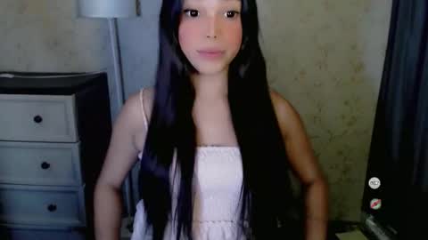 Snapshot of lovelylaiza chatting on 06.08.26 Cutie Laiza online show from 06.08.26