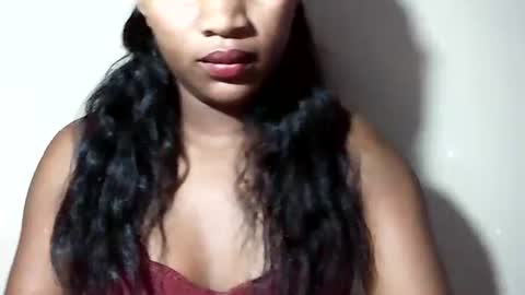 Snapshot of lovelylarra chatting on 07.11.26 lovelylarra online show from 07.11.26