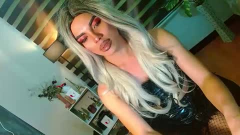 lovelymiss_shyna11 online show from 04.26.26