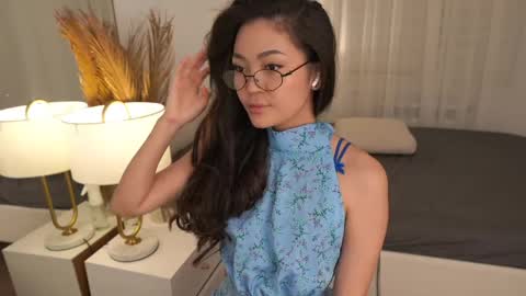 kim online show from 04.07.26