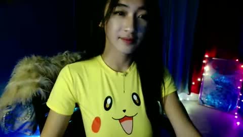 Snapshot of lovelypetite143 chatting on 03.07.26 lovelypetite143 online show from 03.07.26