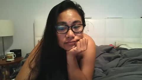 Angelquey online show from 02.11.26