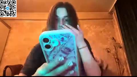 Snapshot of lovelysilk_63 chatting on 04.24.26 ELA online show from 04.24.26