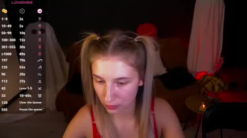 Anna online show from 10.31.25