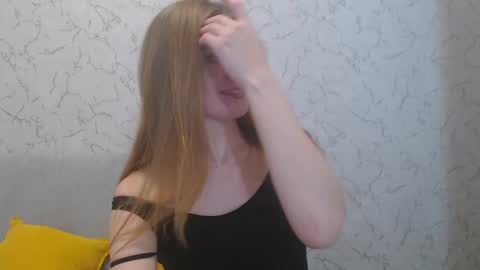 Mary Love online show from 02.04.25