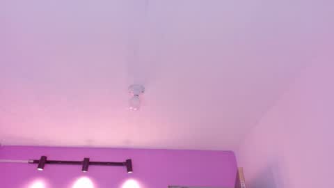 L O V E  online show from 03.26.26