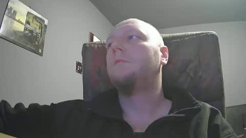Snapshot of lover582553 chatting on 02.13.25 lover582553 online show from 02.13.25