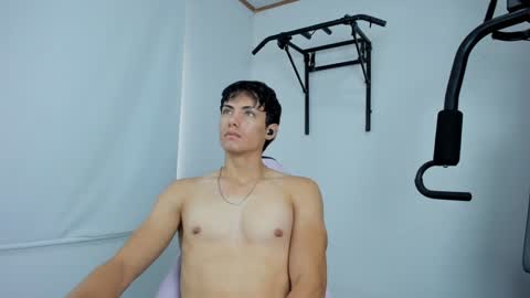 Snapshot of lover_fitnessboy chatting on 12.29.24 kevin online show from 12.29.24