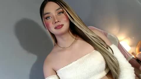 Snapshot of lovers_moon22 chatting on 01.30.25 lovers moon22 online show from 01.30.25